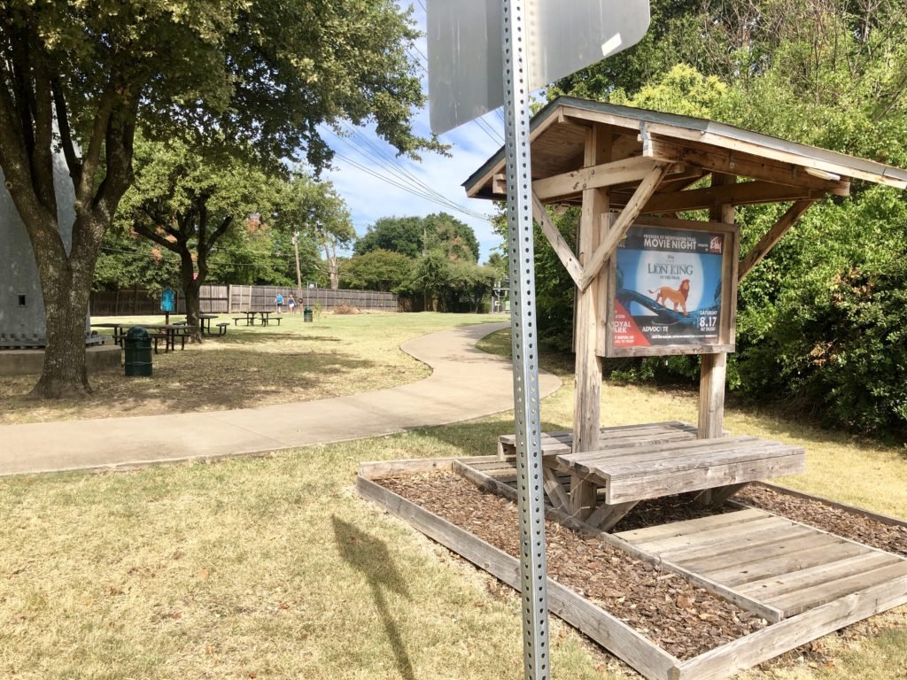 Northaven Trail: Kiosk