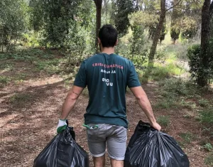 From Cleanups to Advocacy: How to Support Nature and Green Spaces in Dallas-Fort Worth