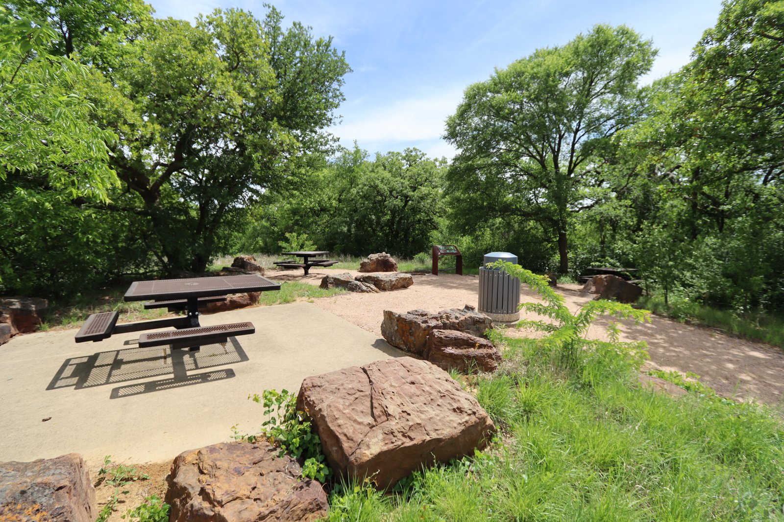 Sheri Capehart Nature Preserve - Picnic Area